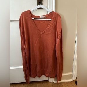 women’s long sleeve shirt